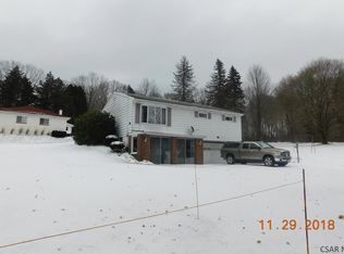 458 Griffith Ave, Mineral Point, PA 15942