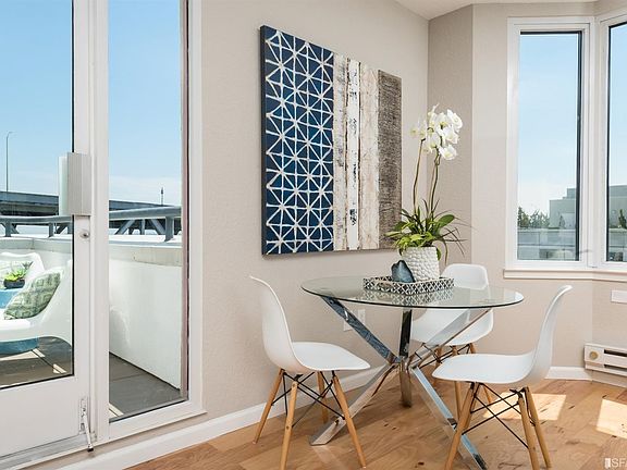 5th image of 201 Harrison St APT 1126