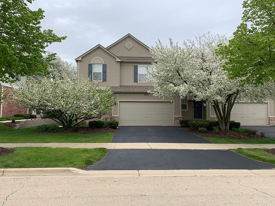 1st image of 2853 Peachtree Cir