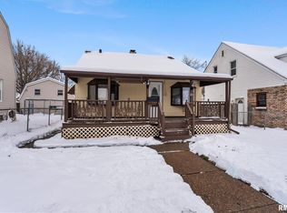 125 S Birchwood Ave, Davenport, IA 52802