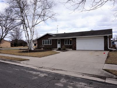 801 Ontario Ave, Oostburg, WI, 53070