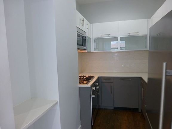 4th image of 230 E 124th St APT 3A