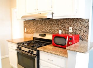 20134 Leadwell St UNIT 126, Winnetka, CA 91306