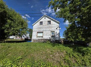 432 Tobique St, Plaster Rock, NB E7G3Z7