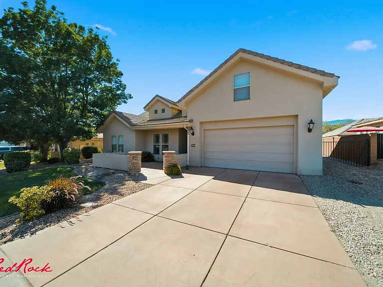 3304 W Palomar — Photo 34
