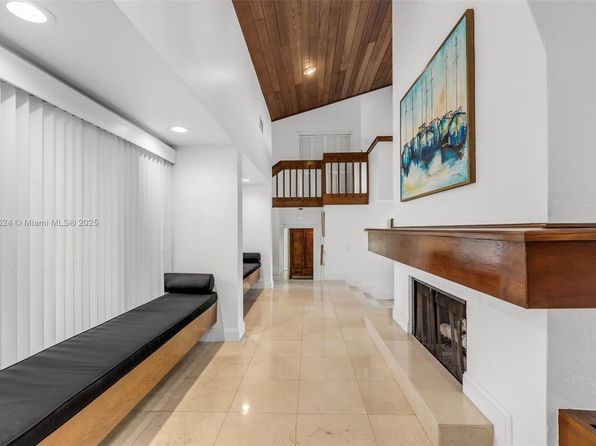 9260 SW 101st St, Miami, FL 33176