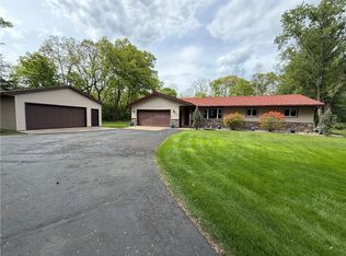 2808 N Hubbard Dr, Eau Claire, WI 54701