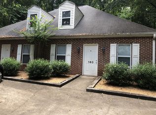 160 Oxford Ct, Athens, GA 30606