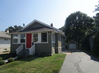 1509 Brookside Ave, Waukegan, IL 60085