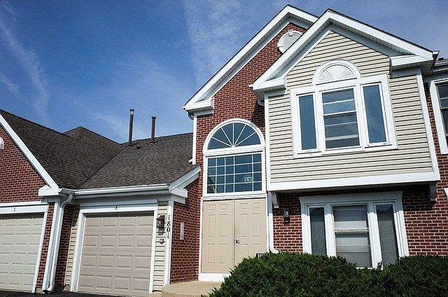 1st image of 1801 Fox Run Dr #D4