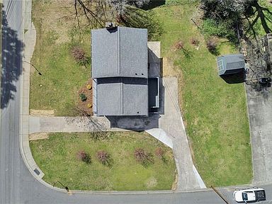 4025 Tipperary Pl Charlotte Nc 28215 Zillow