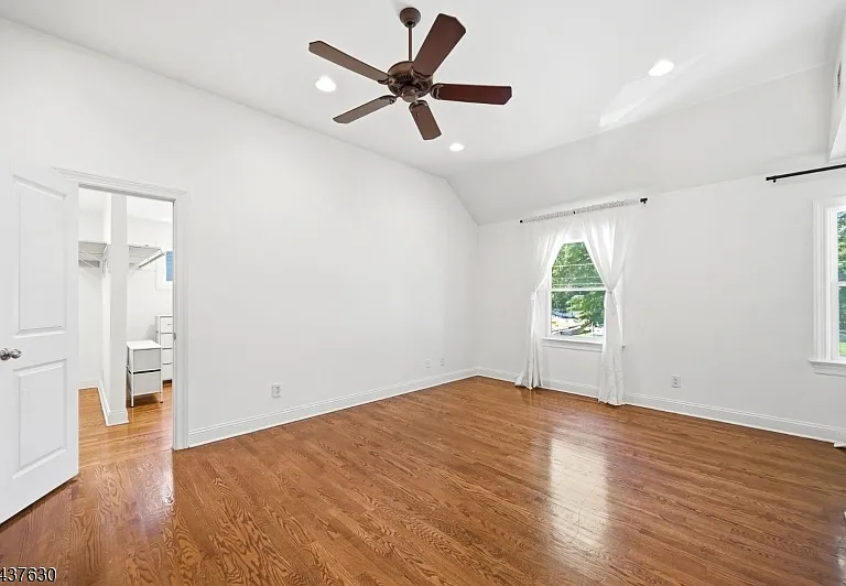 100 Kimball Ave — Photo 35
