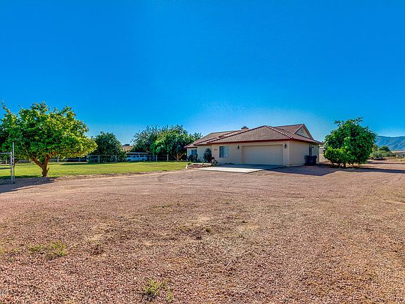 3rd image of 7828 N 181st Ave