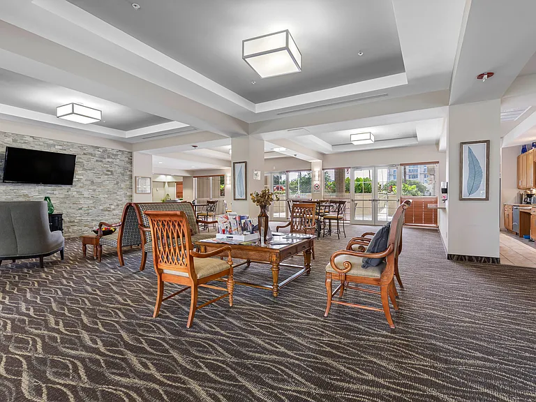 Evernia Place — Photo 9
