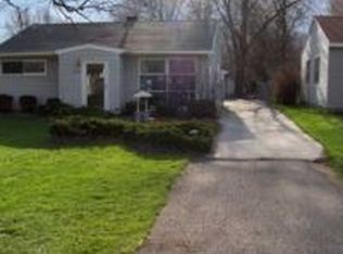 2219 Meadowlawn Dr, Holt, MI 48842