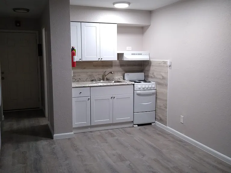 Hidden Ridge Apartments — Photo 8