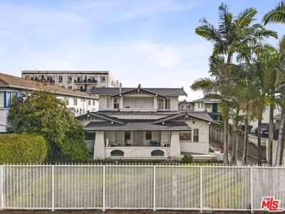6122 S Victoria Ave, Los Angeles, CA, 90043