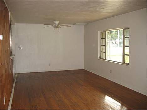 1st image of 437 Grant Ave