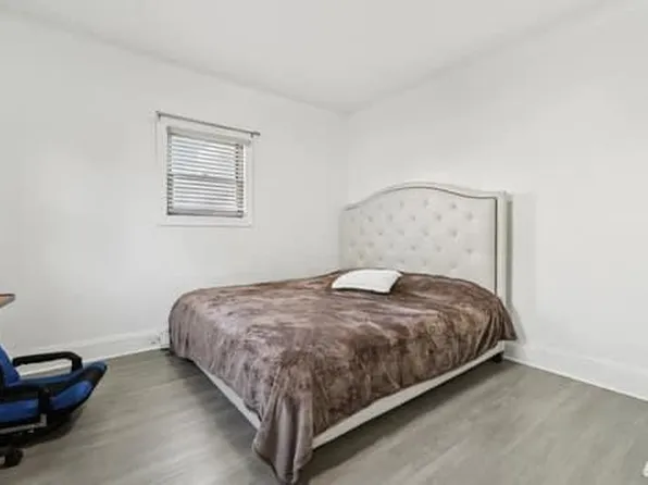 7 Laird Place image 29 of 48