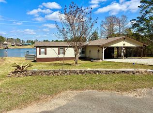 120 Pecan Dr, Burkeville, TX 75932