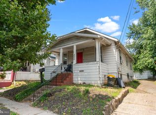 220 Homecrest Ave, Ewing, NJ 08638