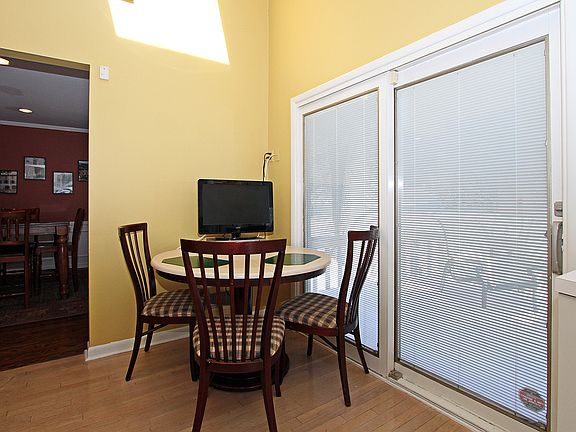 3rd image of 14 Morningside Dr