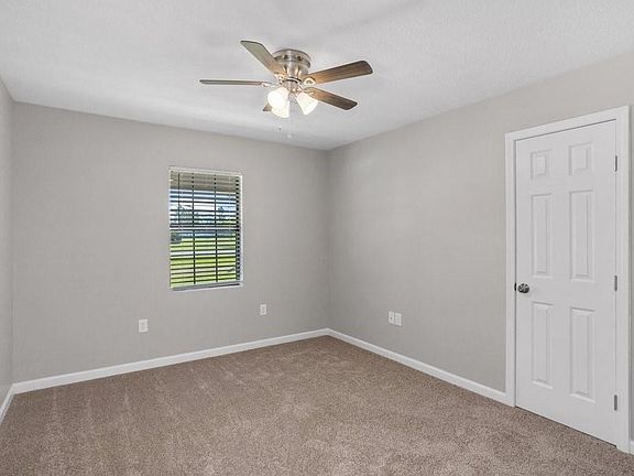 5th image of 1395 Hollyvale Dr