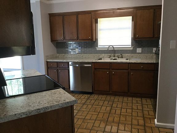 Another view of kitchen