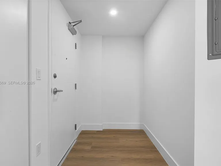 2479 NE 192nd St #205 — Photo 2