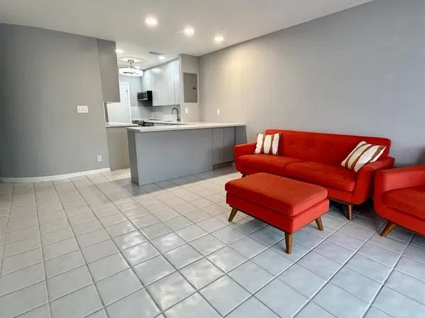 2171 NE 66th St APT 828, Fort Lauderdale, FL 33308