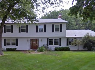 7215 Moorgate Rd, Indianapolis, IN 46250