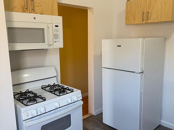 2nd image of 566 W 190th St APT 5C