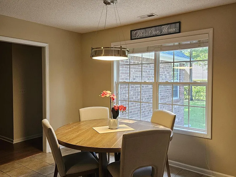 2947 Sylvan Way — Photo 12
