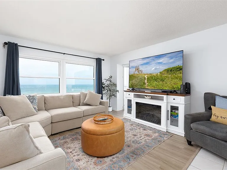 11000 Gulf Blvd #1002 — Photo 2