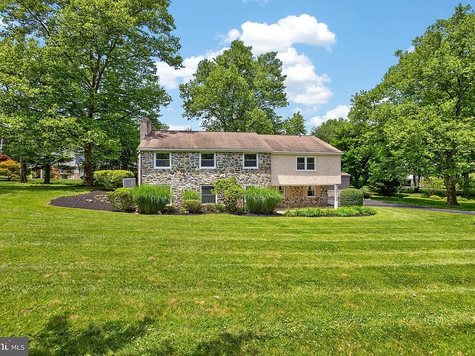 1st image of 1190 Beaumont Rd
