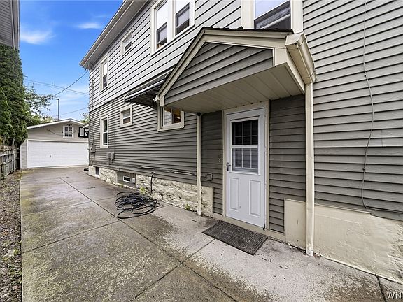 3rd image of 46 Beaumaris Pl