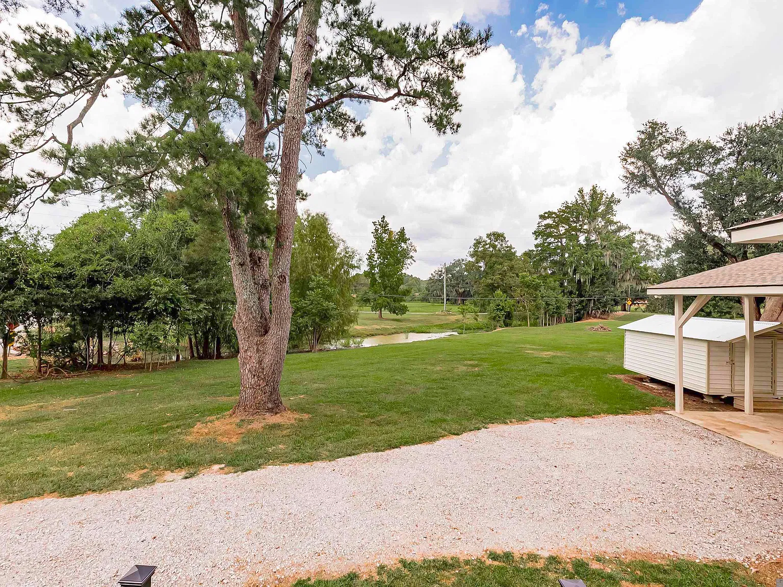 3 bed, 1500 sqft, $1,950 — Photo 4
