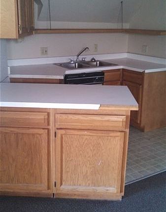 3rd fl kitchen
