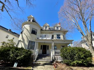 150 Babcock St #1, Brookline, MA 02446
