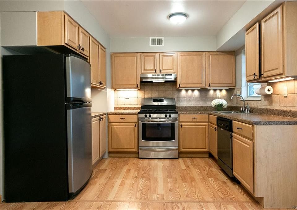 1st image of 48 Bon Aire Cir APT C12