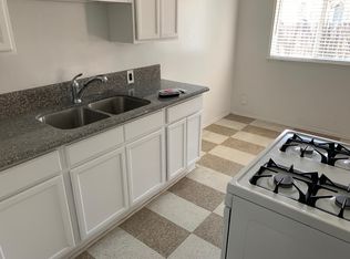 1080 Freeman Ave, Long Beach, CA 90804