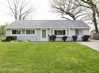 52 Saugatuck Rd, Montgomery, IL 60538