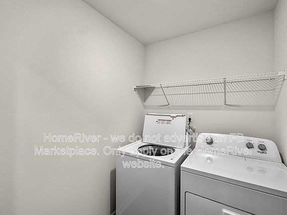 5th image of 1345 37th Avenue Ln NE