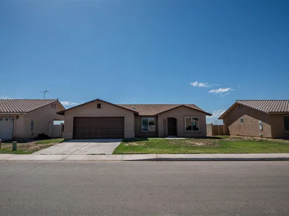 1305 S Fresno Ave, Somerton, AZ 85350
