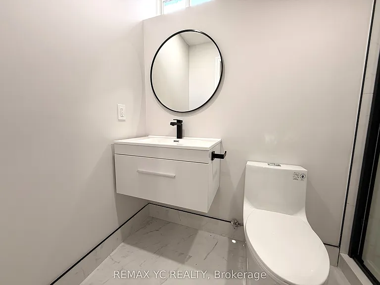 402 Handley Cres #BASEMENT — Photo 9