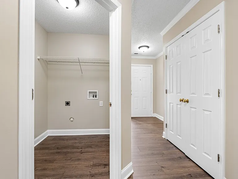 10 Whitfield Way — Photo 23