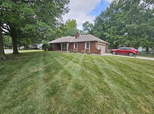 400 Meadow Ln, Raymore, MO 64083