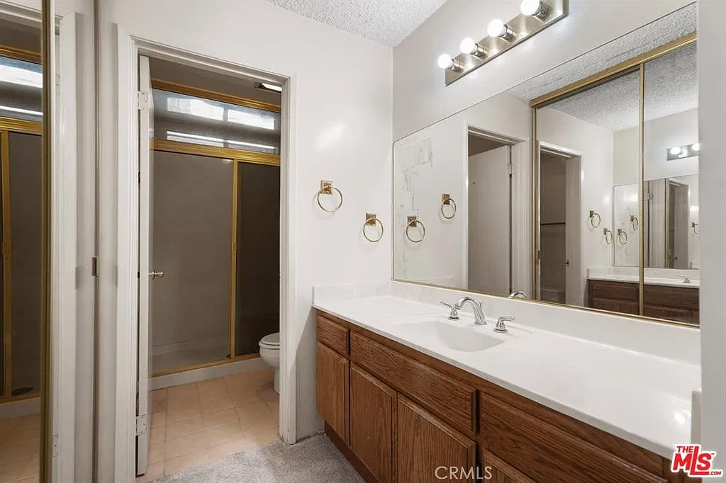 3 bed, 1612 sqft, $3,850 — Photo 4