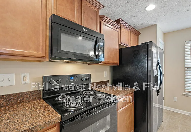 3048 Burnt Pine Dr — Photo 4