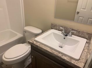 360 Greenview Cir, Fayetteville, GA 30214